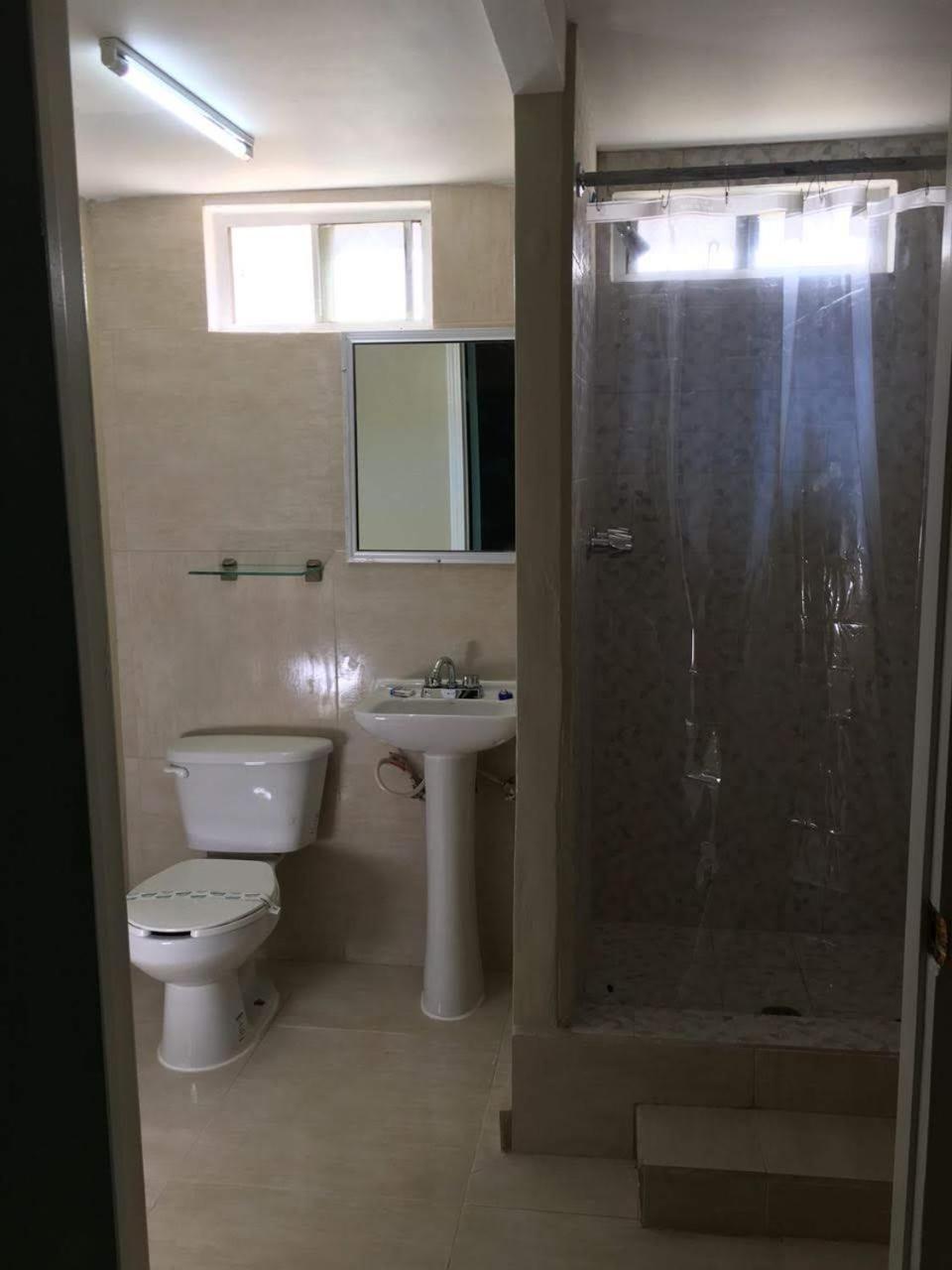 Hotel Frontera Baja Mexicali Eksteriør billede